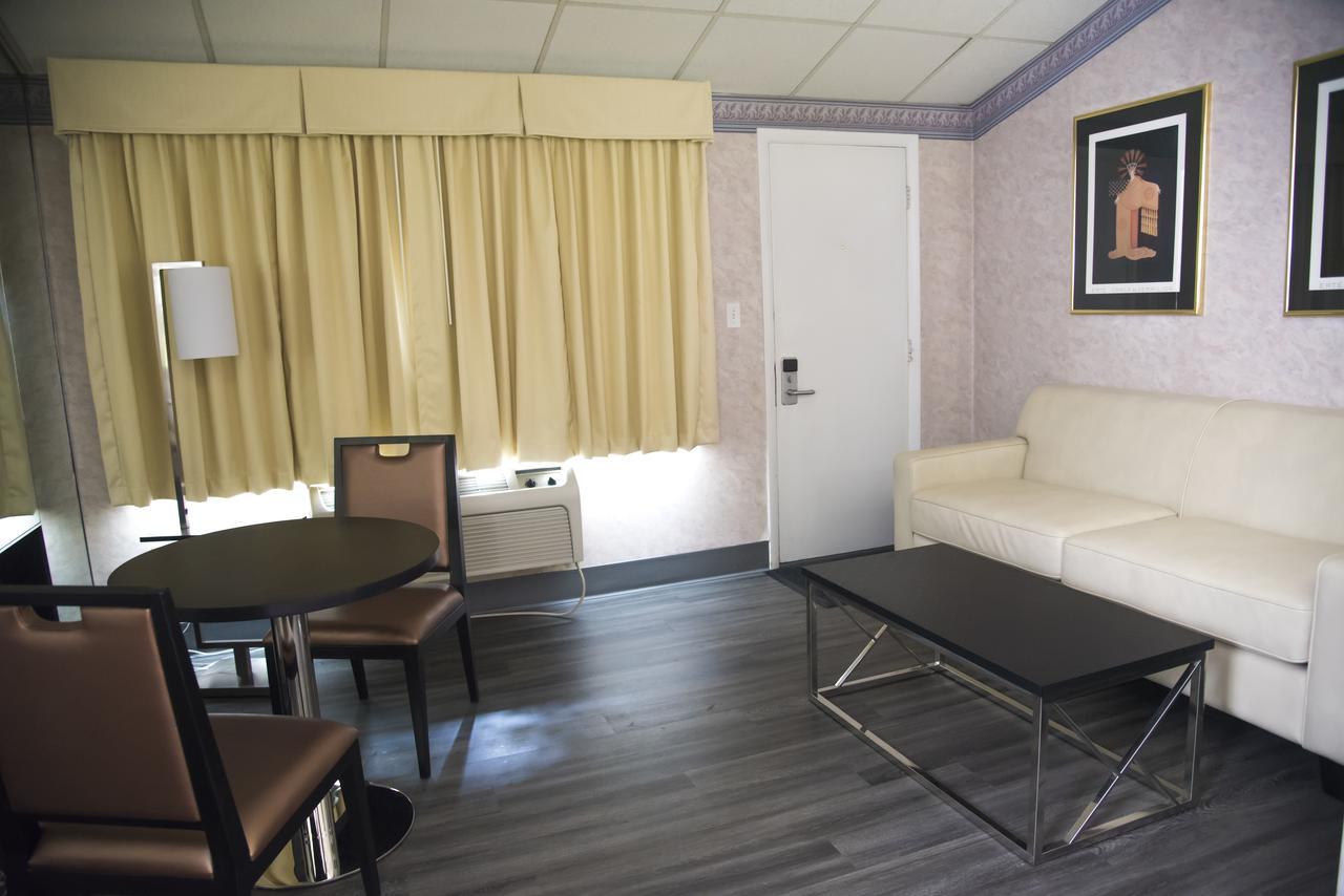 Pocono Palace Resort Ийст Страудсбърг Екстериор снимка